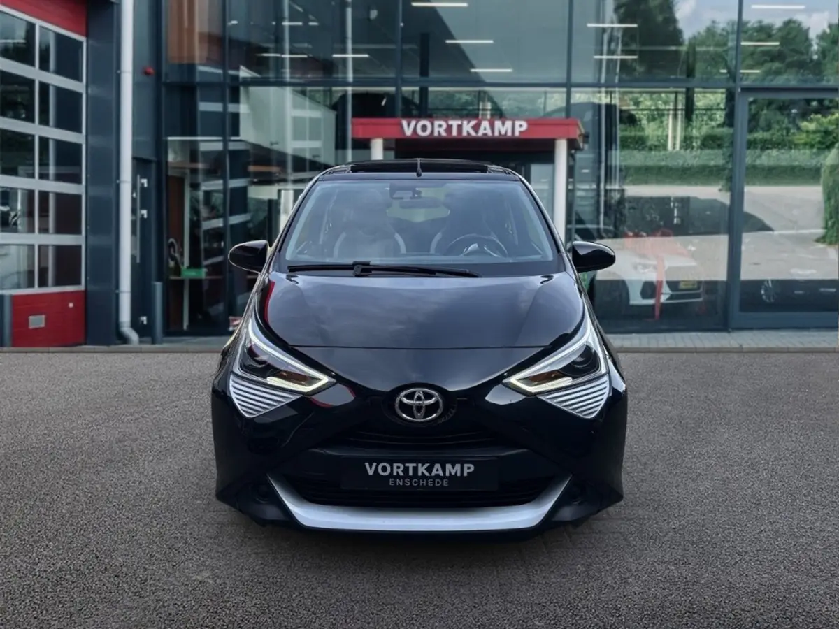 Toyota Aygo 1.0 VVT-i x-play cabrio AIRCO/CAMERA/NAP/CARPLAY: foto 2