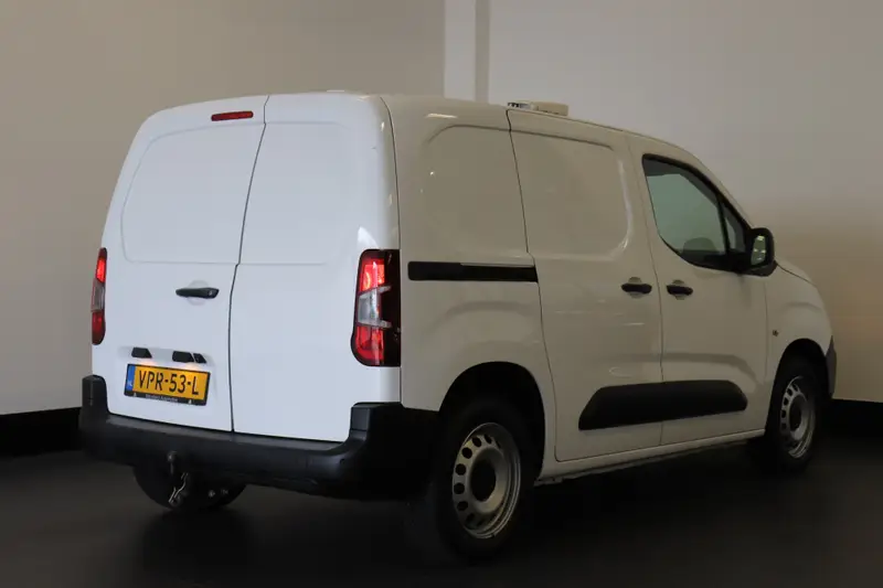 Peugeot Partner 1.5 BlueHDI 130PK EURO 6 2022 leasen bij DreamLease: foto 2
