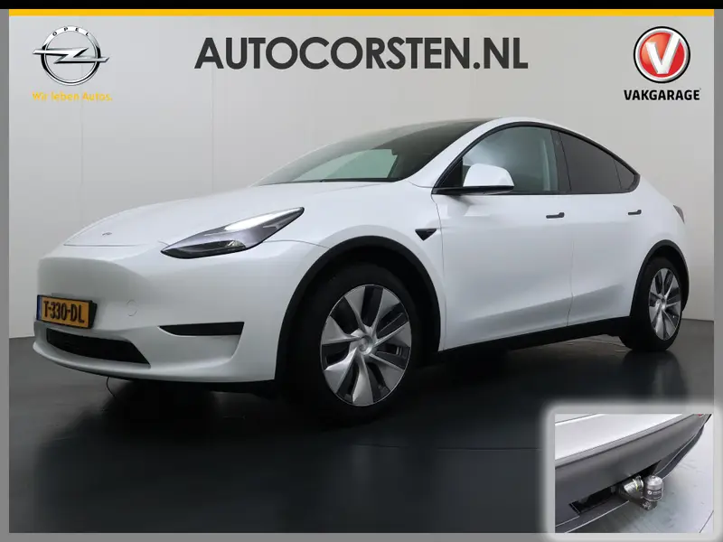 Tesla Model Y RWD 300PK LFP Accu Trekhaak Warmtepomp Leer Navi Ecc Adap.Cruise Panoramadak Camera's 2023 leasen bij DreamLease: foto 1