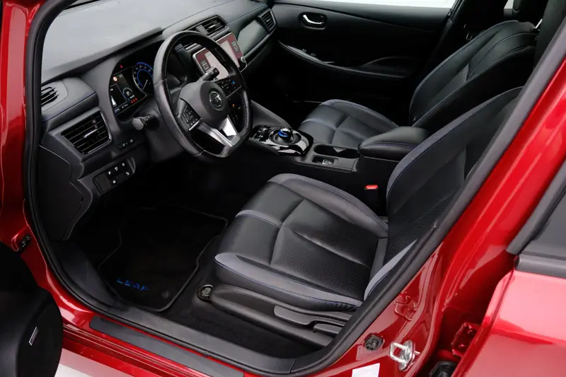 Nissan Leaf Tekna 40 kWh Aut. Leder|1e Eig|Navi|360 Cam|LMV|Adapt.Cruise 2019 leasen bij DreamLease: foto 2
