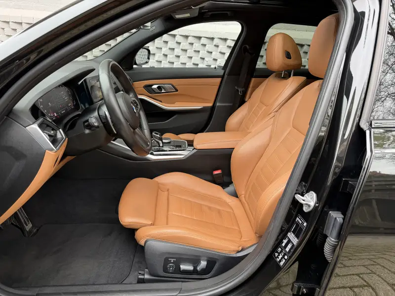 BMW 3 Serie Touring M340i xDrive High Executive Msport Laser Led Dealeronderhouden Schuif/kantel dak Trekhaak 2020 leasen bij DreamLease: foto 2