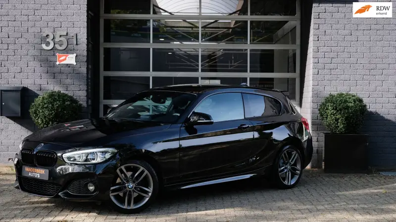 BMW 1 Serie 120i Edition M Sport Shadow High Executive 2017 leasen bij DreamLease: foto 1