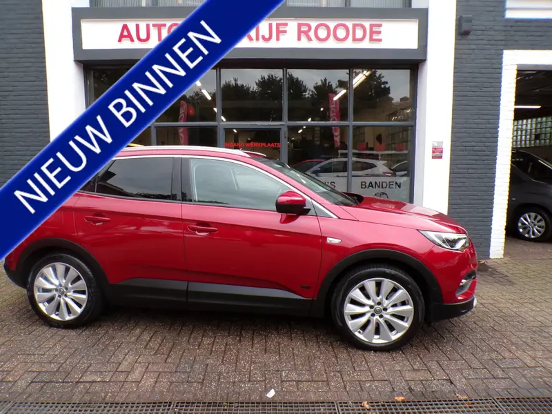 Opel Grandland X 1.6 Turbo Hybrid4 SoH 98% Ultimate 2020 leasen bij DreamLease: foto 1