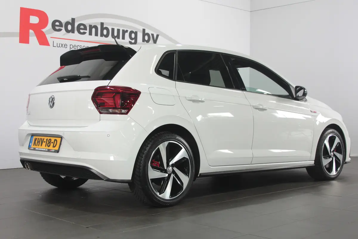 Volkswagen Polo 2.0 TSI GTI: foto 2