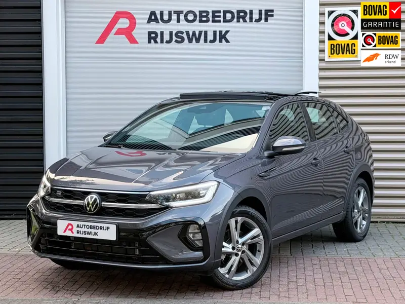 Volkswagen Taigo 1.5 TSI R-Line Pano/Keyless/Camera 2023 leasen bij DreamLease: foto 1