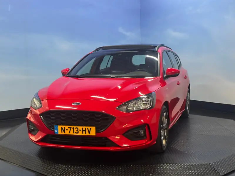Ford Focus Wagon 1.0 EcoBoost Hybrid ST Line Business Navi | Clima | Pano | Camera 2021 leasen bij DreamLease: foto 2