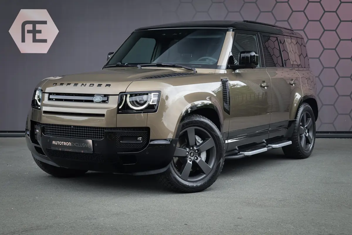 Land Rover Defender 110 P300e X-Dynamic SE: foto 1