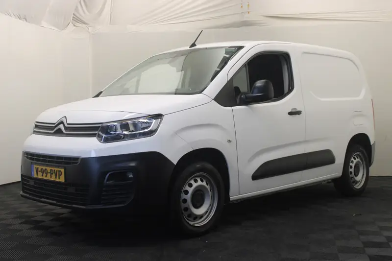 Citroën Berlingo 1.2 PureTech Club 2021 leasen bij DreamLease: foto 1