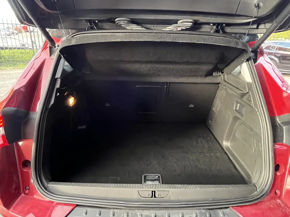 Opel Grandland X 1.6 Turbo Hybrid4 Ultimate 300PK! // MEMORY SEATS // NAVI // TREKHAAK // CAMERA // CRUISE // STOELVERWARMING + VERKOELING //: foto 37
