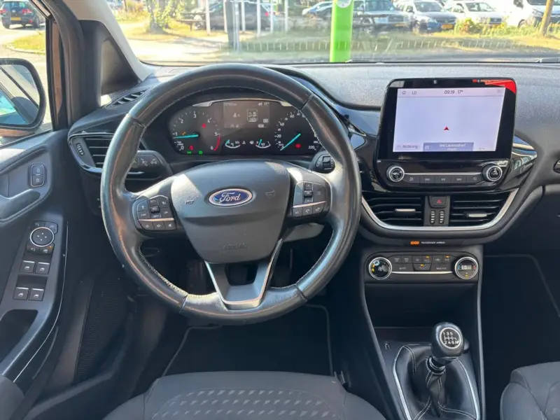 Ford Fiesta 1.5 TDCi Titanium 6vers camera navi airco 2020 leasen bij DreamLease: foto 2