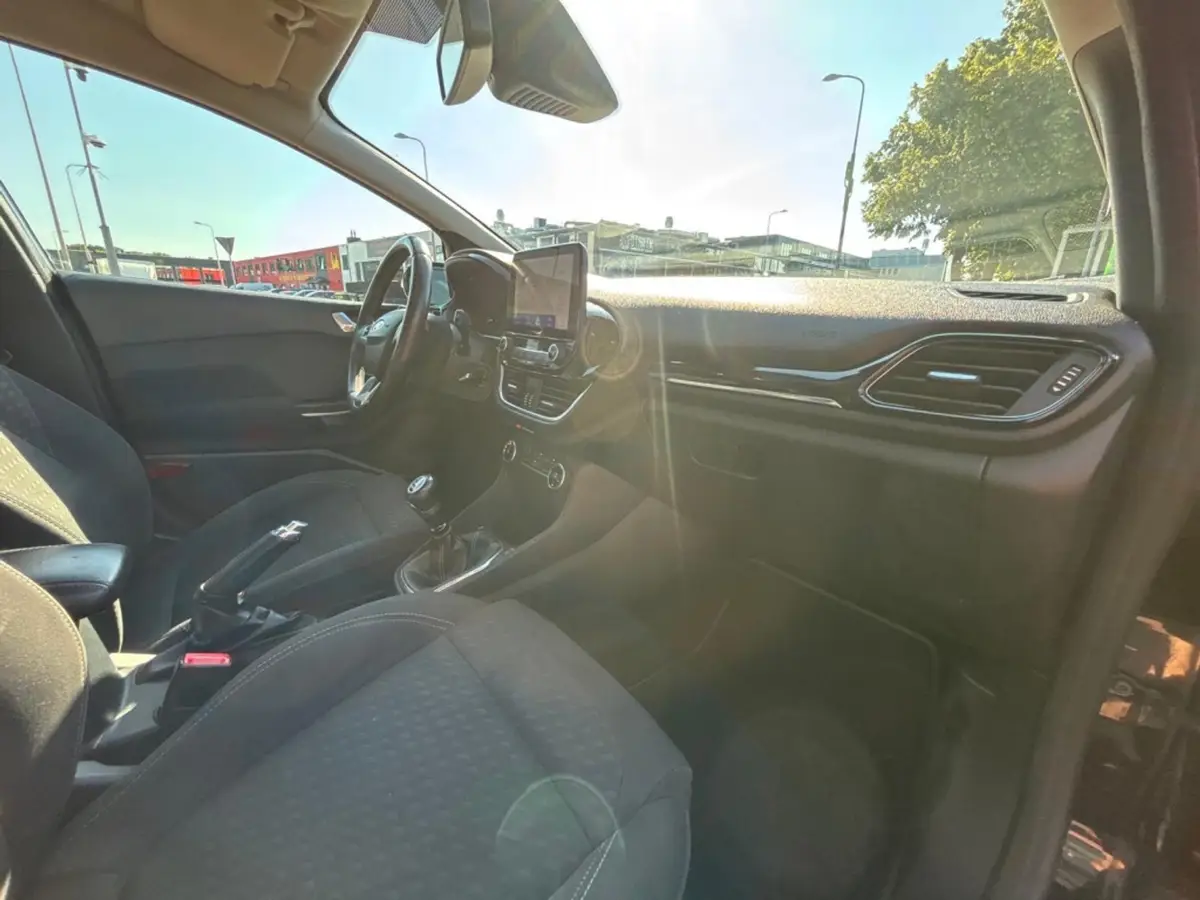 Ford Fiesta 1.5 TDCi Titanium 6vers camera navi airco: foto 79
