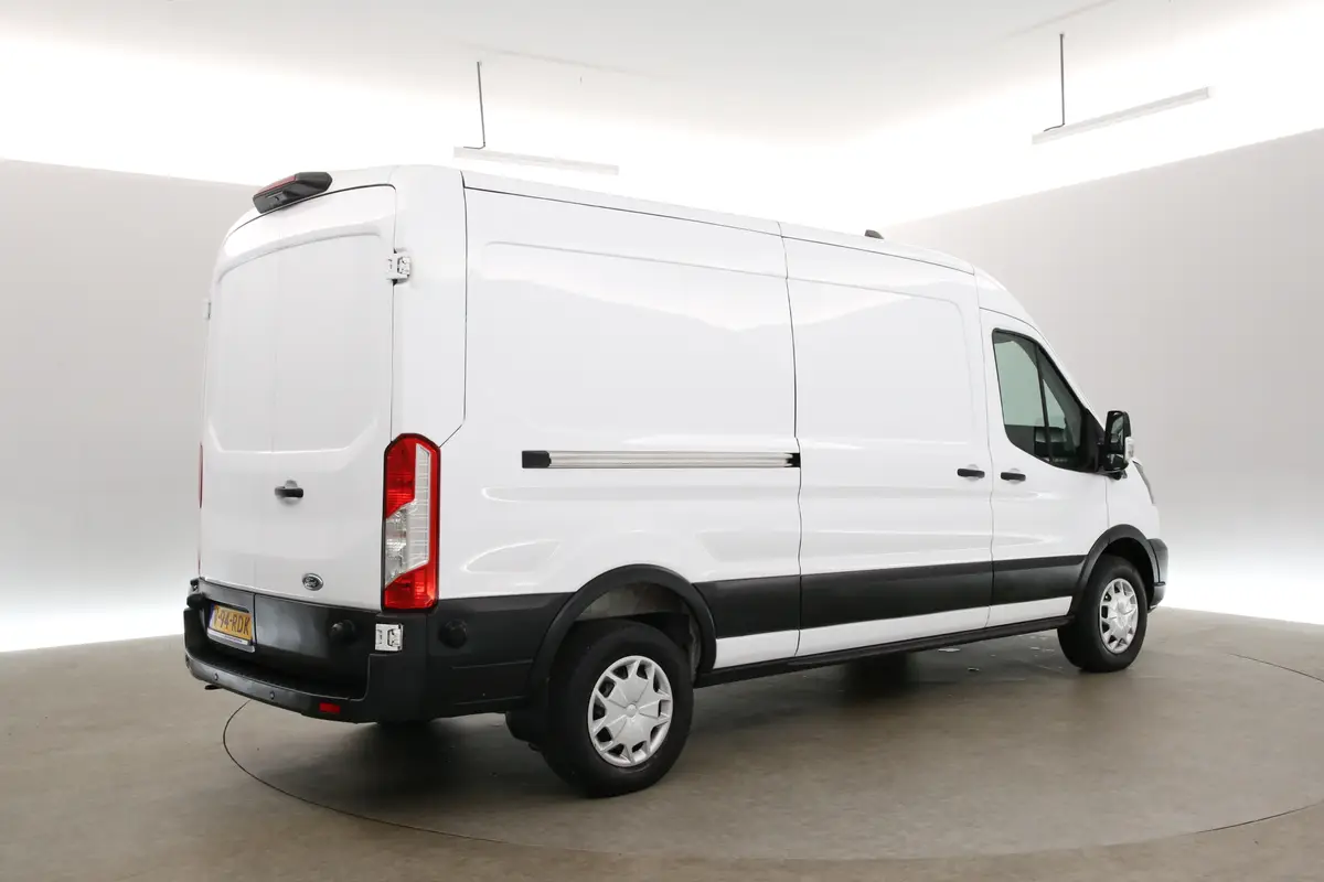 Ford E-Transit L3H2 68 kWh 184PK: foto 28