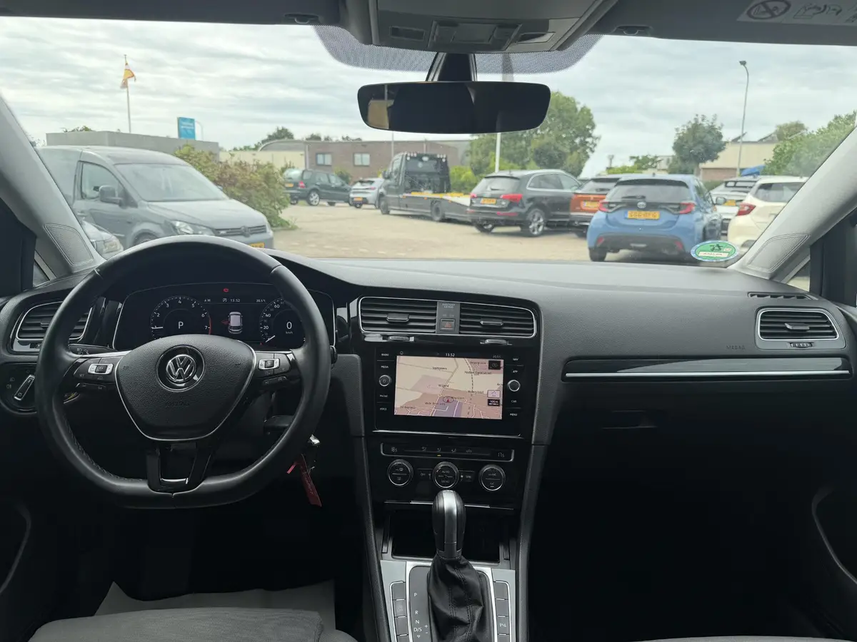 Volkswagen Golf 1.0 TSI Highline: foto 2