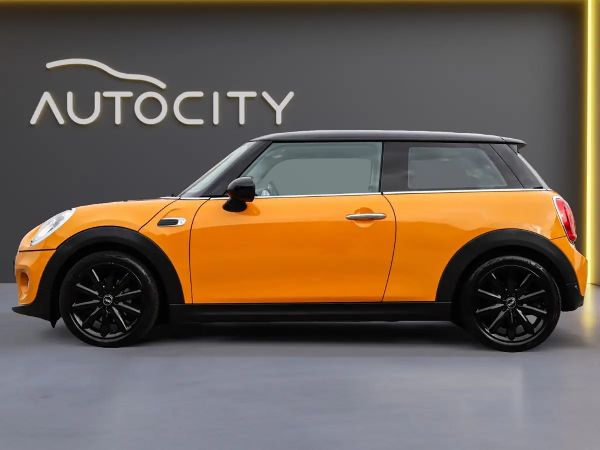 MINI Cooper Mini 1.5 Automaat 136PK | Stoelverwarming | Cruise l PDC l Nav: foto 2
