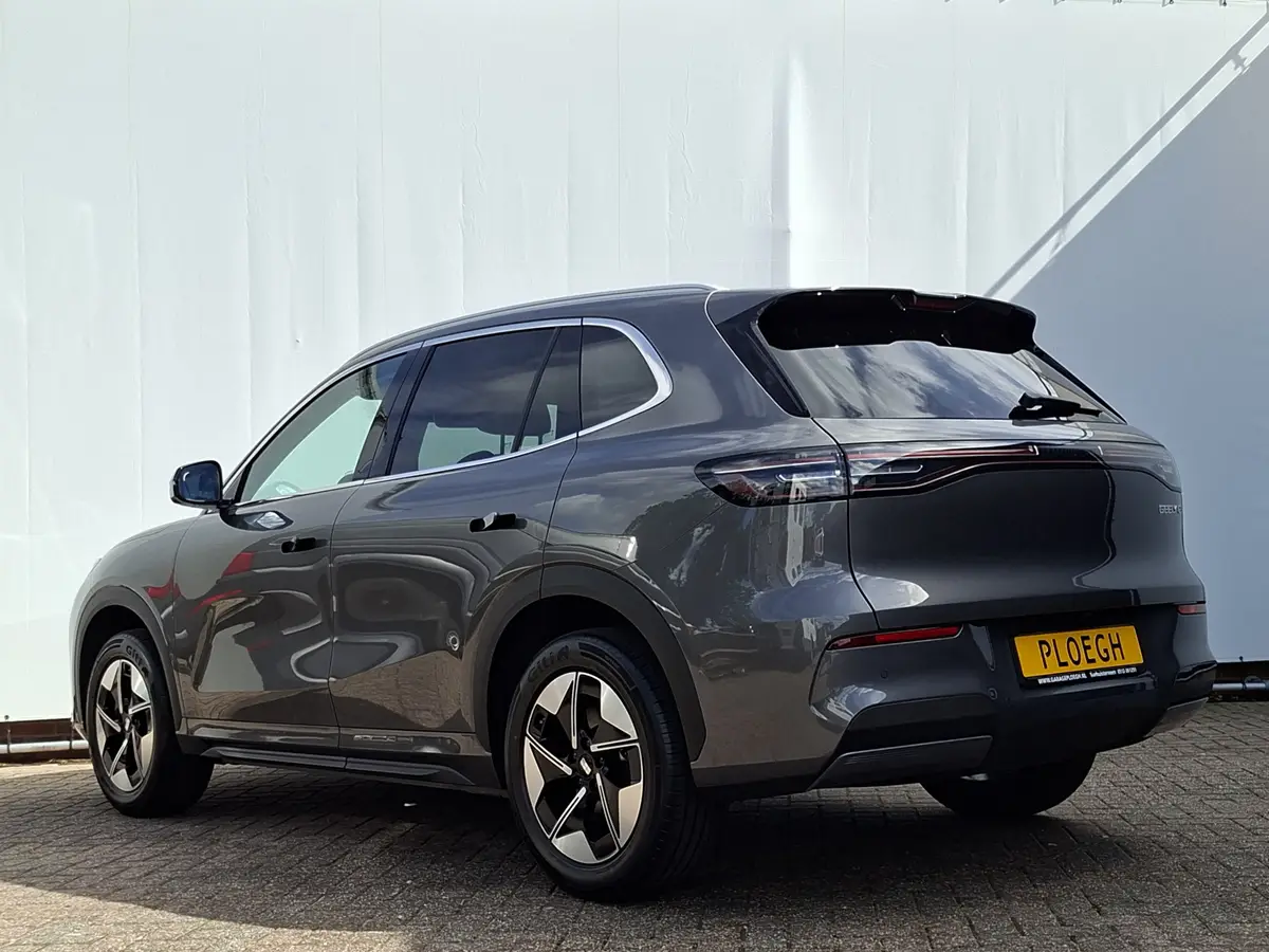 Geely E5 Pro+ 68 kWh V2L Long Range Adapt.Cruise Memory Frost grey: foto 2