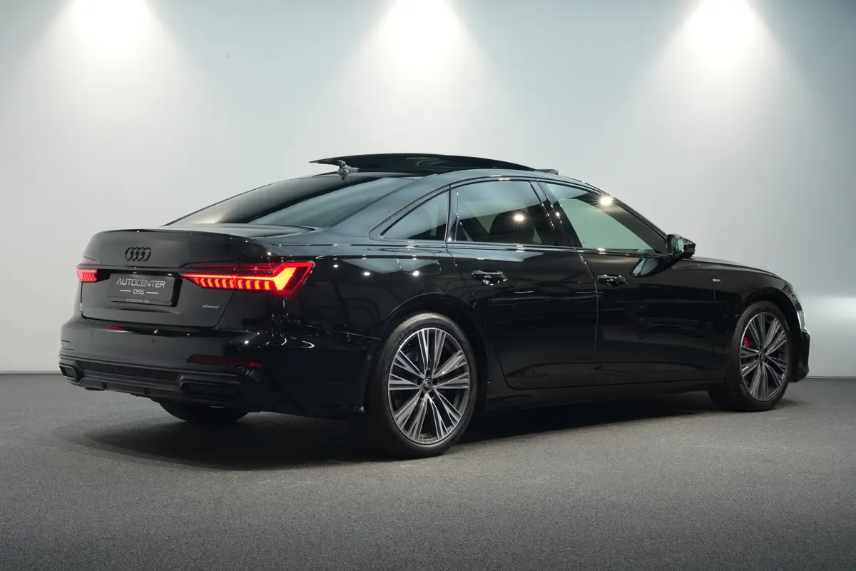 Audi A6 Limousine 55 TFSI e S-Line Competition: foto 2