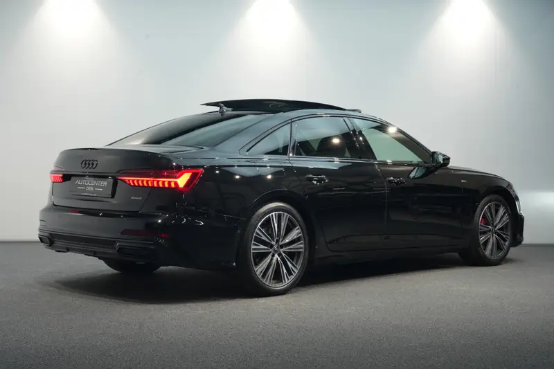 Audi A6 Limousine 55 TFSI e S-Line Competition 2022 leasen bij DreamLease: foto 2