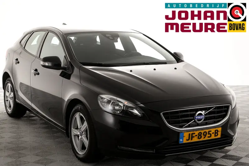 Volvo V40 2.0 D2 Kinetic 2015 leasen bij DreamLease: foto 1