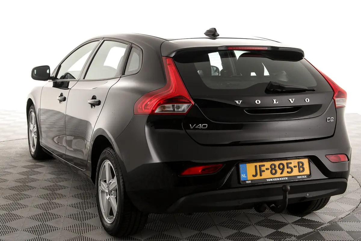 Volvo V40 2.0 D2 Kinetic: foto 2