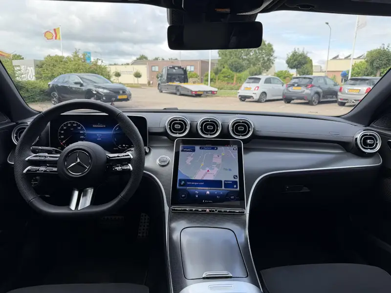 Mercedes-Benz C-Klasse 300 e Business Solution Luxury 2025 leasen bij DreamLease: foto 2