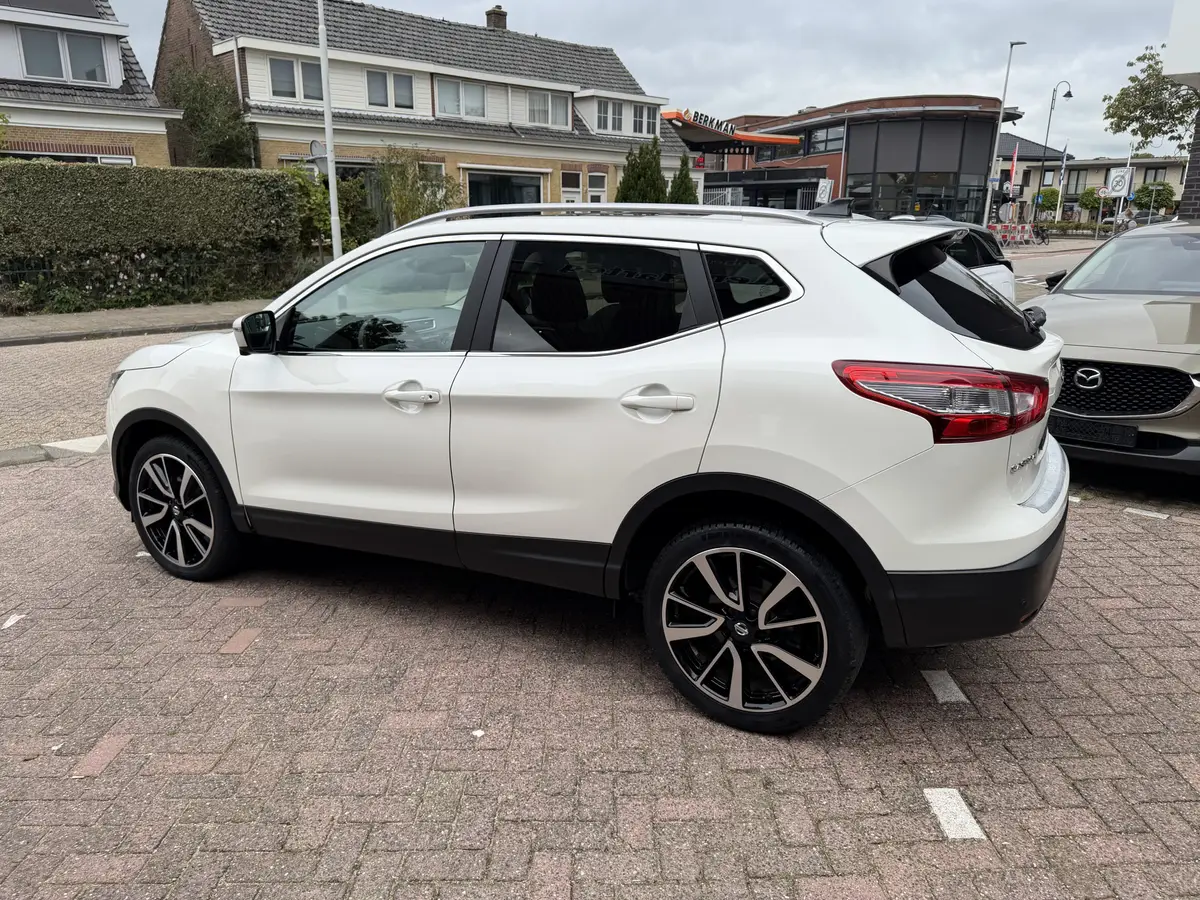 Nissan QASHQAI 1.2 Tekna: foto 2