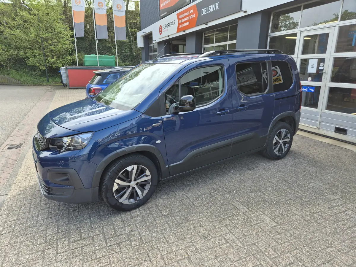 Peugeot Rifter 1.2 Puretech GT-Line 7 persoon: foto 2