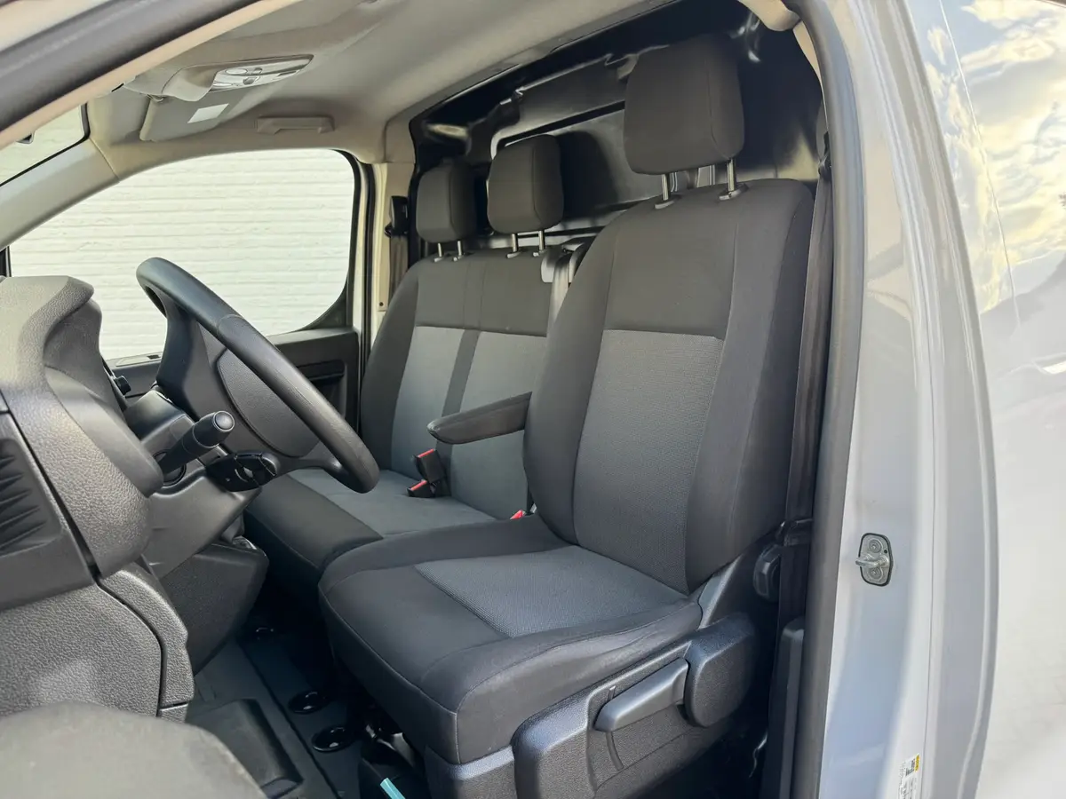 Citroën Jumpy 2.0 BlueHDI 145 L3 Camera Navigatie Carplay Cruise Airco Allseason banden: foto 2