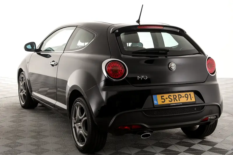 Alfa Romeo MiTo 1.3 JTDm Eco Distinctive 2013 leasen bij DreamLease: foto 2