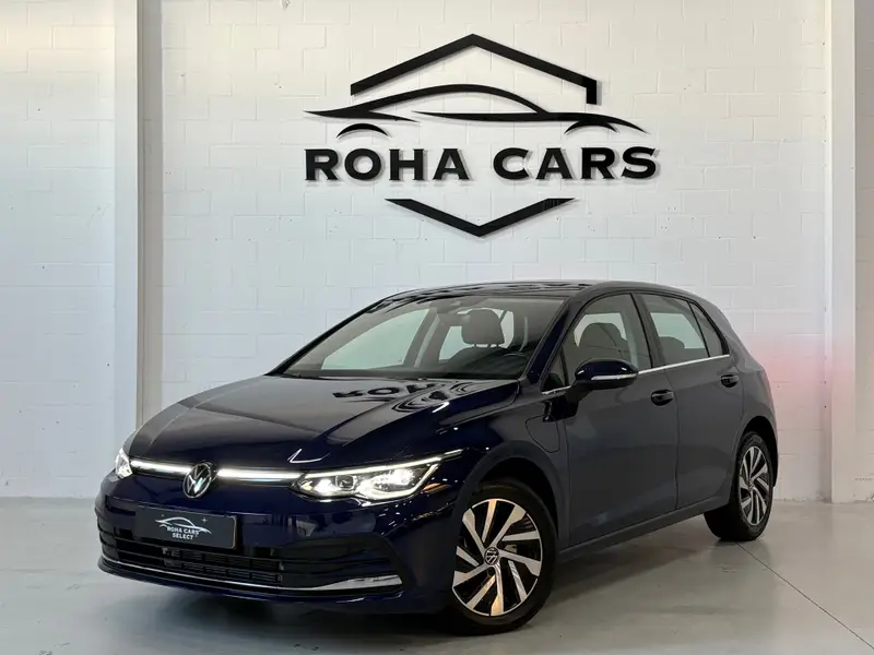 Volkswagen Golf 1.4 eHybrid Style*Blindspot*Massage/stoelverwarming* 2022 leasen bij DreamLease: foto 1