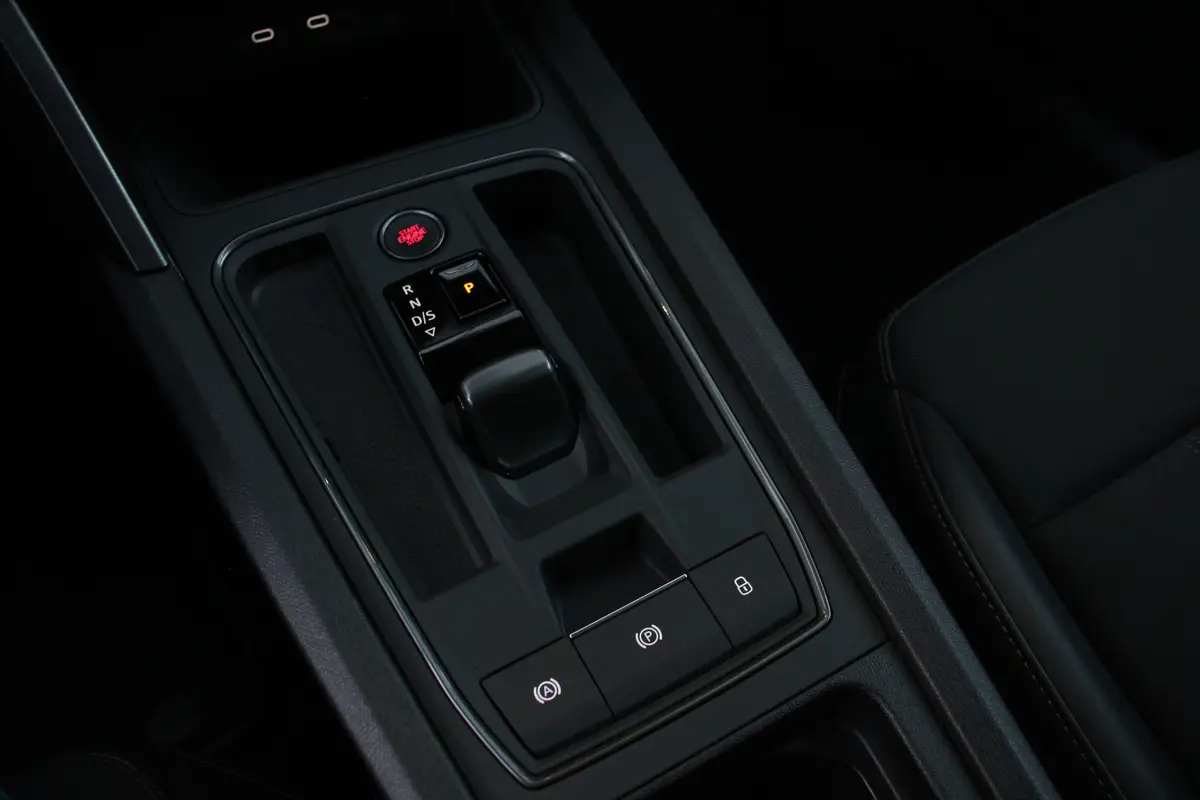 CUPRA Formentor 1.4 e-Hybrid Business: foto 23
