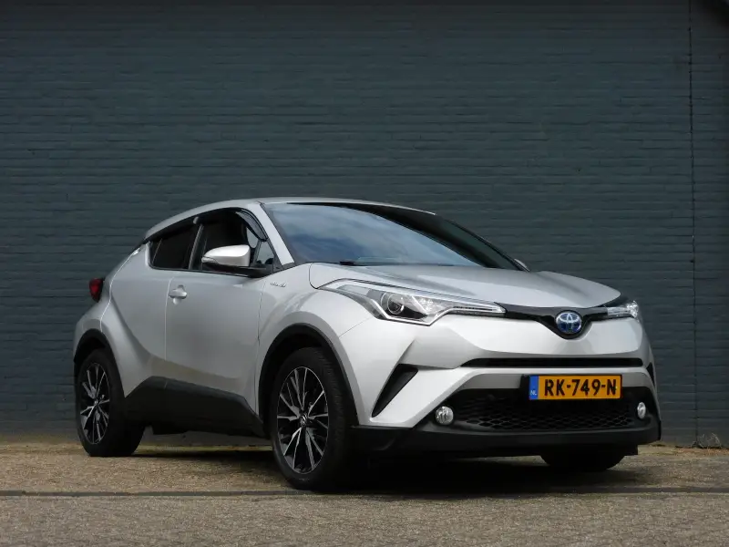 Toyota C-HR 1.8 Hybrid Dynamic 2017 leasen bij DreamLease: foto 2