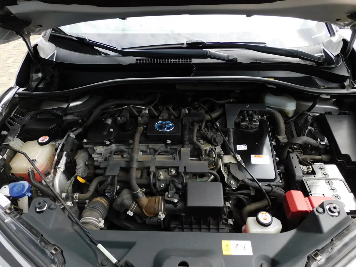 Toyota C-HR 1.8 Hybrid Dynamic: foto 24