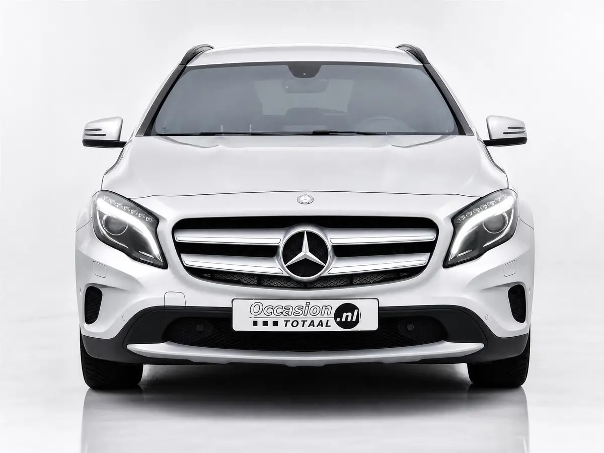 Mercedes-Benz GLA 200 Ambition | Automaat | Navi | LED | Climate | Cruise: foto 2