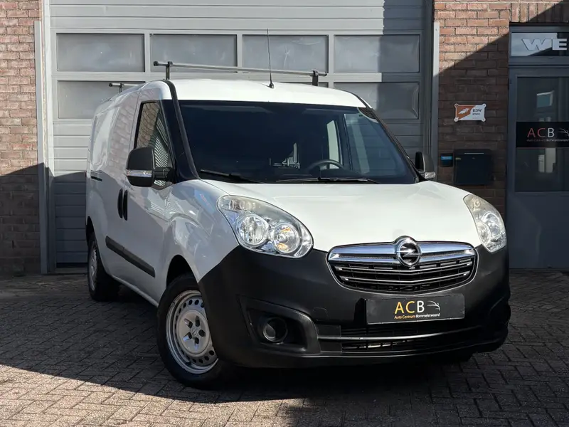 Opel Combo 1.3 CDTi L2H1 ecoFLEX Edition 2017 leasen bij DreamLease: foto 1