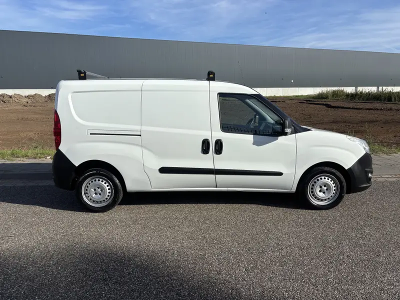Opel Combo 1.3 CDTi L2H1 ecoFLEX Edition 2017 leasen bij DreamLease: foto 2