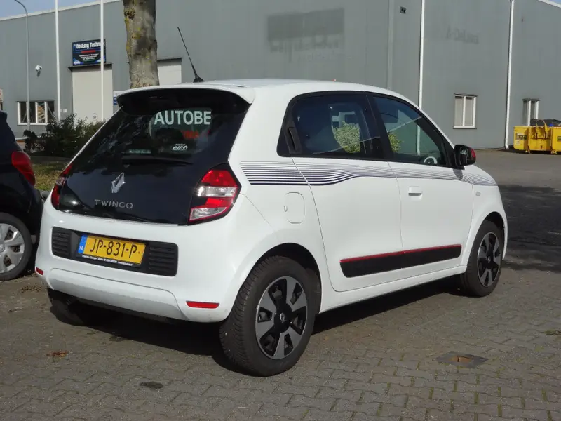Renault Twingo 1.0 SCe Collection 2016 leasen bij DreamLease: foto 2