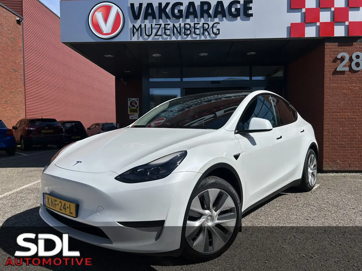 Tesla Model Y RWD 1e EIGENAAR // PANODAK // NAVI // ADAPTIVE CRUISE // CLIMA // AUTOPILOT // 360 CAMERA // LEDEREN BEKLEDING //: foto 1