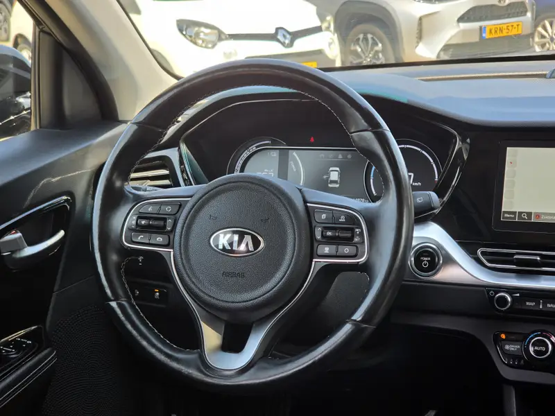 Kia e-Niro DynamicPlusLine 64 kWh 2021 leasen bij DreamLease: foto 2