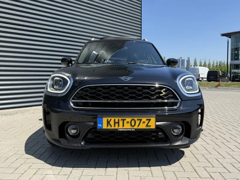 MINI Countryman 2.0 Cooper SE ALL4 2022 leasen bij DreamLease: foto 2
