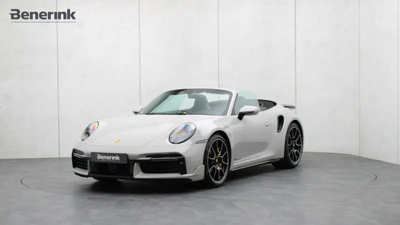Porsche 911 Cabrio 3.8 Turbo S 2023 leasen bij DreamLease: foto 1