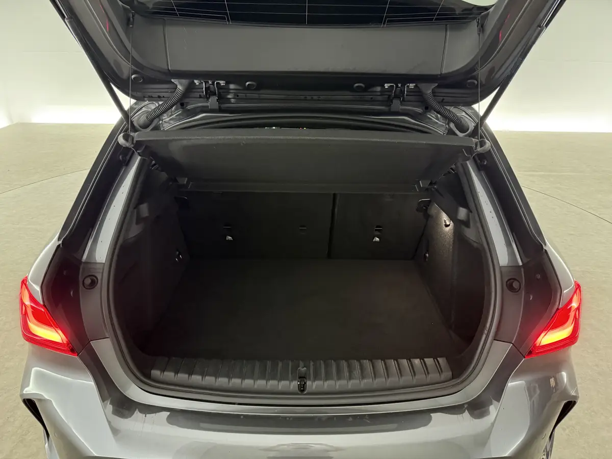 BMW 1 Serie 118i High Executive M-Sport: foto 42