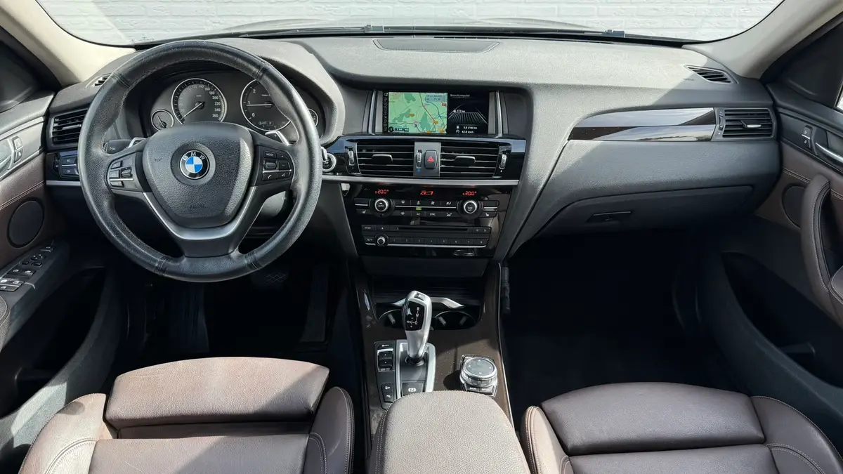BMW X4 XDrive20d High Executive Automaat Navi Leder Cruise Stoelverwarming Elektr.Achterklep All-Seasonbanden: foto 2