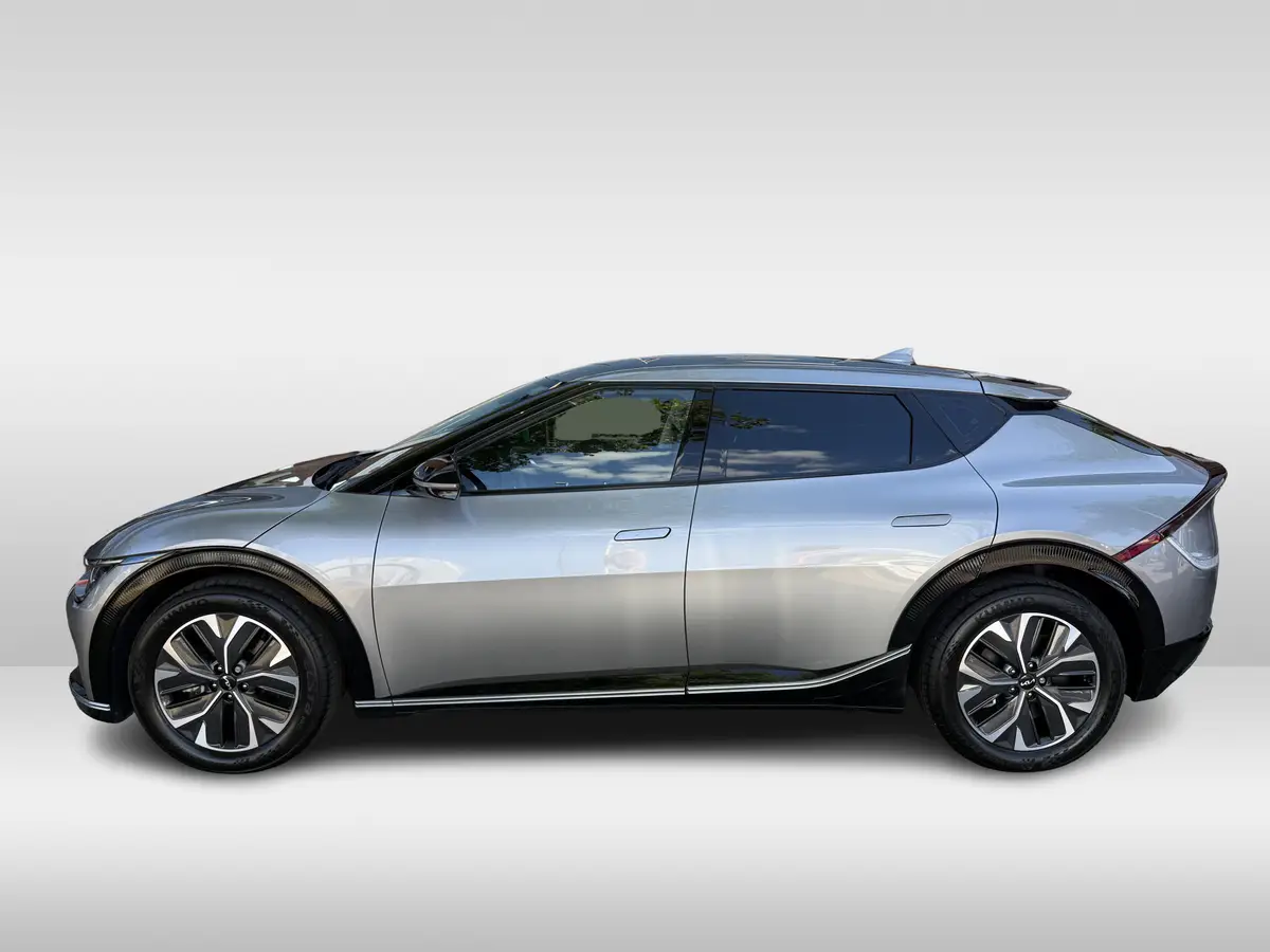 Kia EV6 Plus 77.4 kWh: foto 2