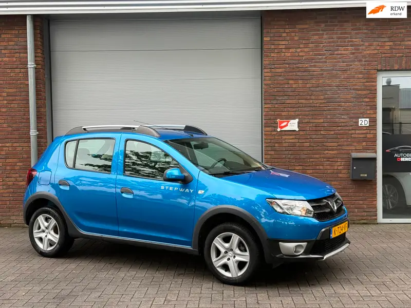 Dacia Sandero Stepway 0.9 TCe Easy-R Lauréate|AUTOMAAT|AIRCO 2016 leasen bij DreamLease: foto 1