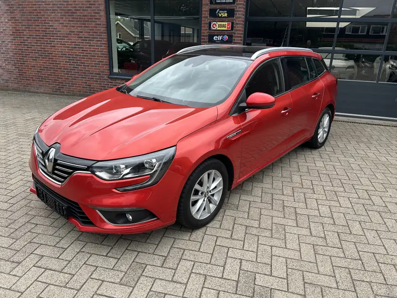 Renault Mégane Estate 1.2 TCe Limited 2018 leasen bij DreamLease: foto 1