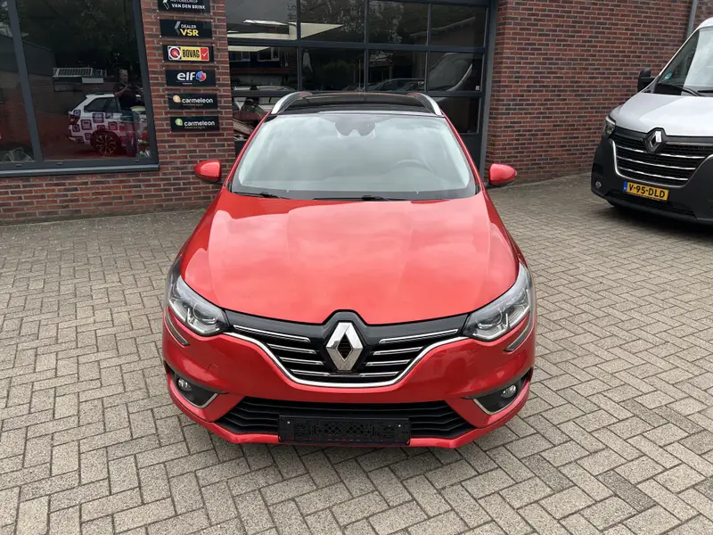 Renault Mégane Estate 1.2 TCe Limited 2018 leasen bij DreamLease: foto 2