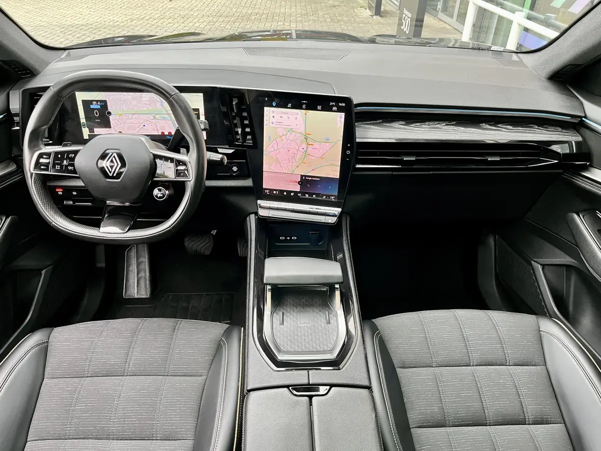 Renault Austral 1.2 E-Tech Full Hybrid 200 Iconic: foto 2