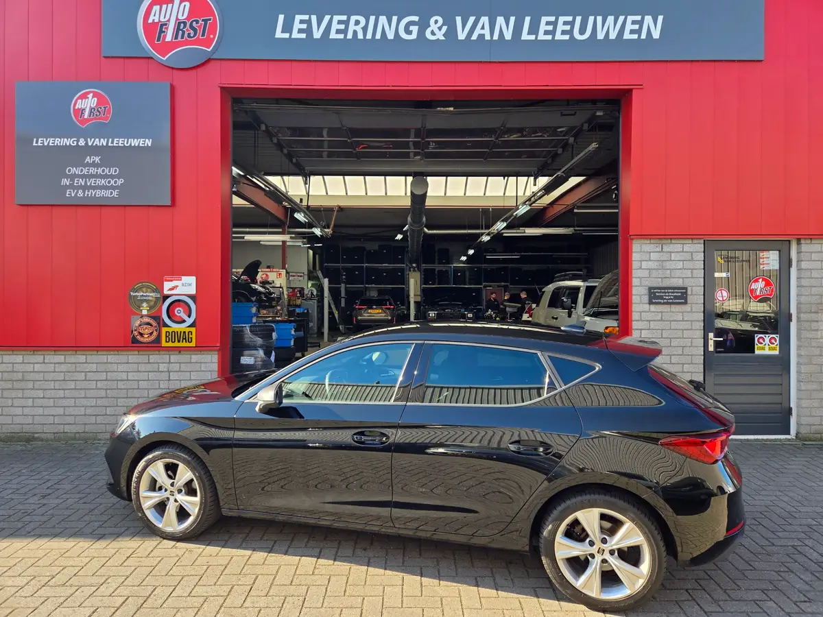 SEAT Leon 1.5 eTSI FR Business Intense Automaat/ Stuur en stoel verwarming/ Navigatie/ Adapt. Cruise control/ Rijklaaprijs!: foto 2