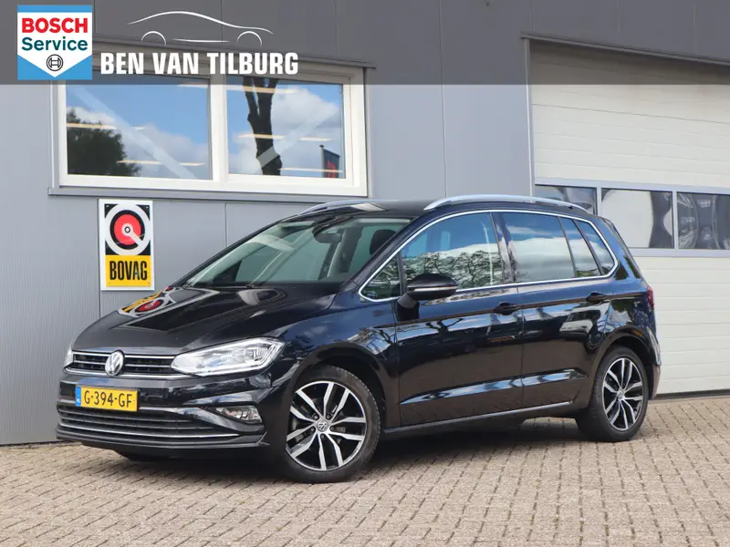 Volkswagen Golf Sportsvan 1.5 TSI ACT Highline Edition 2018 leasen bij DreamLease: foto 1