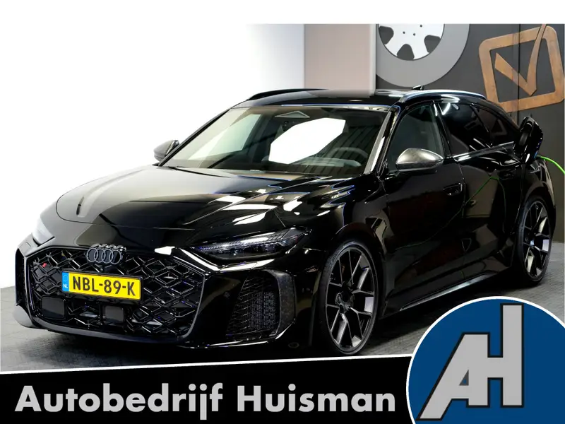 Audi A5 Avant e-hybrid 470kW/640pk Aut8 Quattro Tech Pro 155.830,- NIEUW! KERAMISCH + SPORTPAKKET 285KM/H + PANORAMADAK + CARBON IN-/EXTERIEUR + B&O PREMIUM 3D + SPORTUITLAAT + HEAD-UP + STOELVENTILATIE&-MASSAGE + 360 CAMERA + STOELVERWARMING V&A + 21" LM-VELGEN!! 2026 leasen bij DreamLease: foto 1